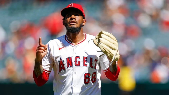 Mets refuerzan su bullpen con la firma del dominicano José Marte